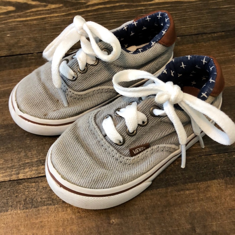 Vans Toddler Boy Size 6c Sneakers
